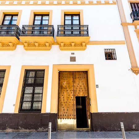 Apartamentos Rg, San Vicente 22 セビリア エクステリア 写真